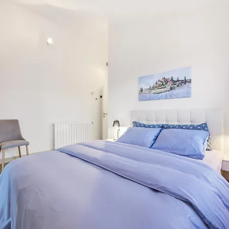 Villa Dana Porec - Luxury Oasis With Pool & Whirlpool, 6 Min To The Sea Poreč